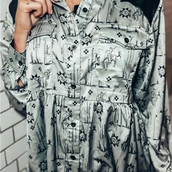 2Fly Nacona Nights top SOLD - Picture 2 of 4